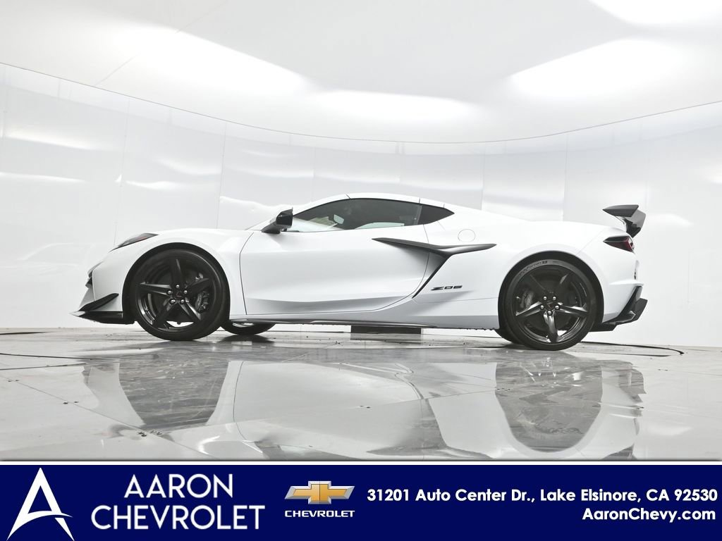 New 2025 Chevrolet Corvette Z06 w/ Z07 Performance Package image 48