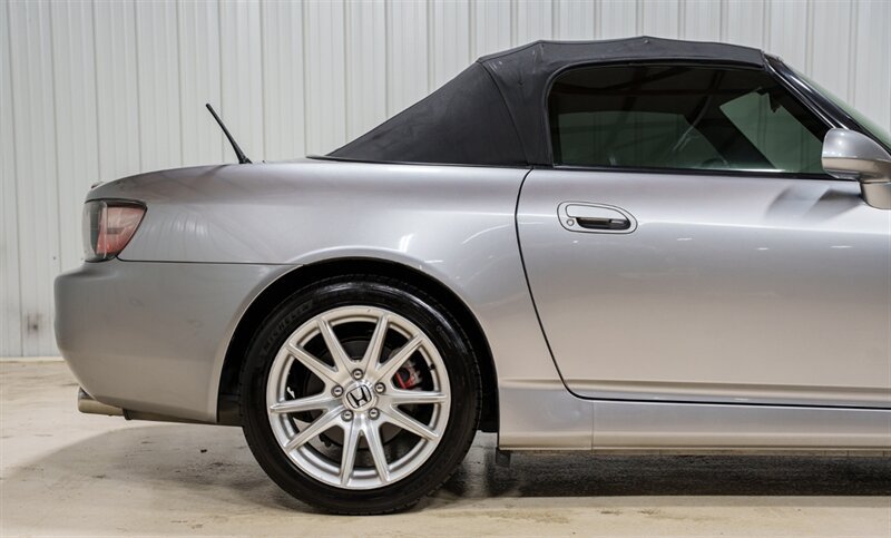 Used 2000 Honda S2000 image 31