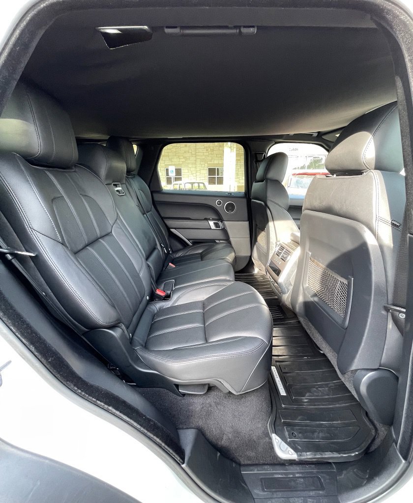 Used 2016 Land Rover Range Rover Sport SE AWD/4WD image 29
