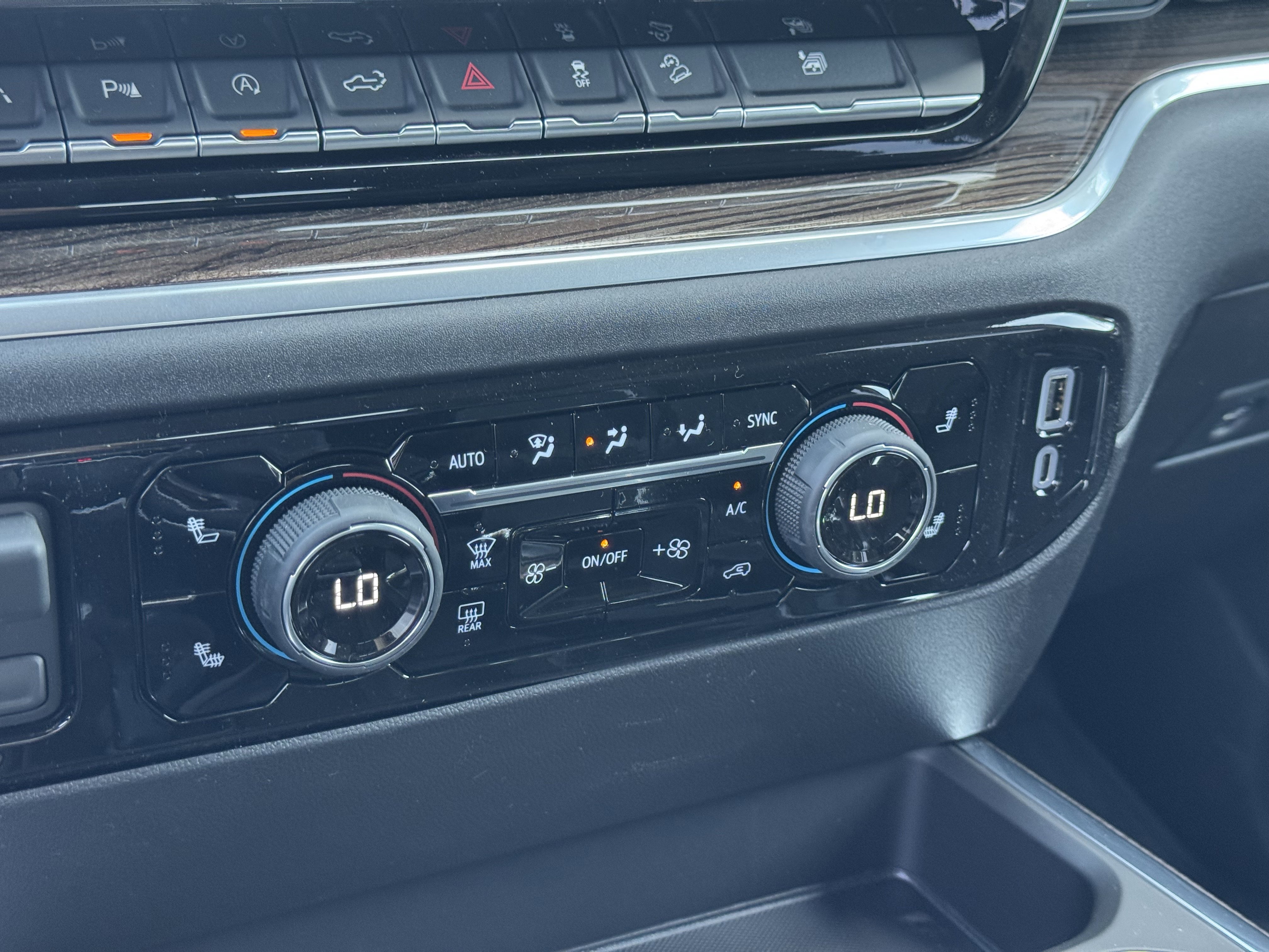 New 2026 Chevrolet Silverado 1500 RST w/ Safety Package image 28