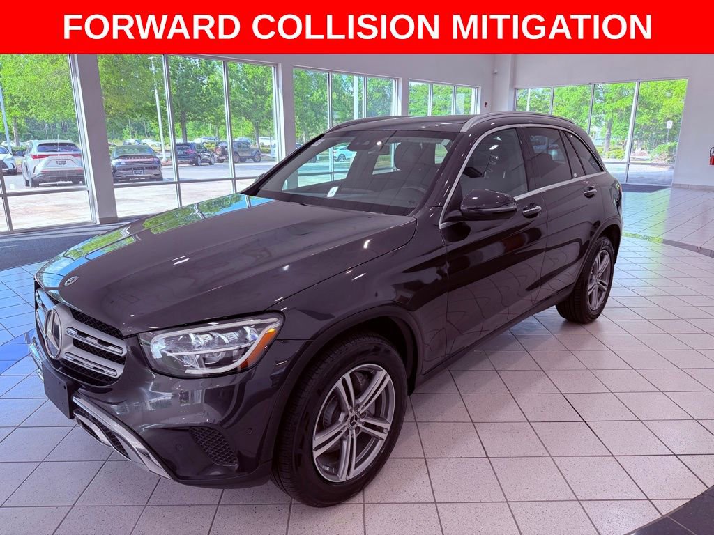 Used 2022 Mercedes-Benz GLC 300 image 3