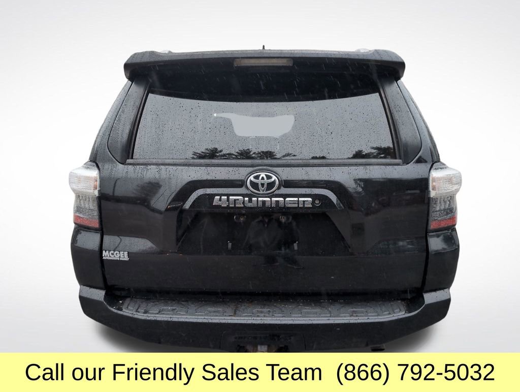 Used 2016 Toyota 4Runner SR5 Premium AWD/4WD image 5
