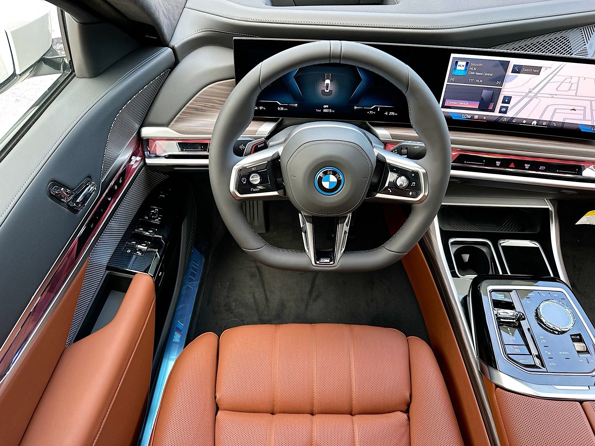 New 2025 BMW i7 xDrive60 image 38