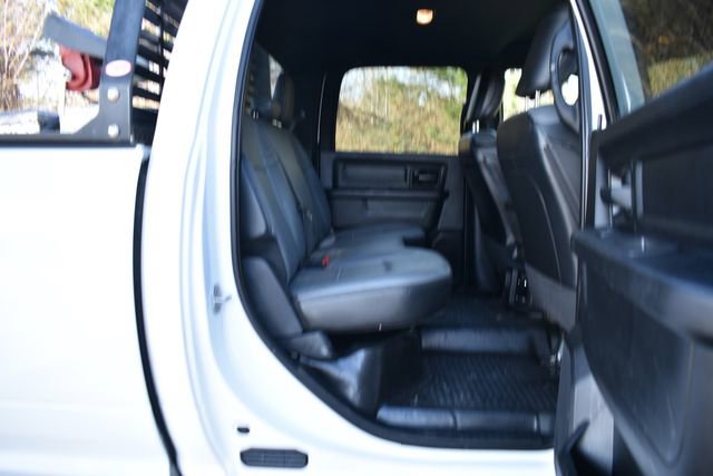 Used 2021 RAM 2500 Tradesman w/ Chrome Appearance Group AWD/4WD image 16