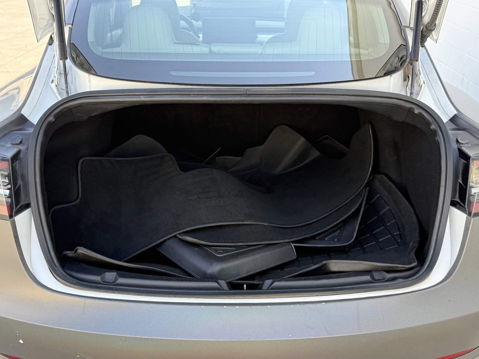 Used 2019 Tesla Model 3 Long Range image 23