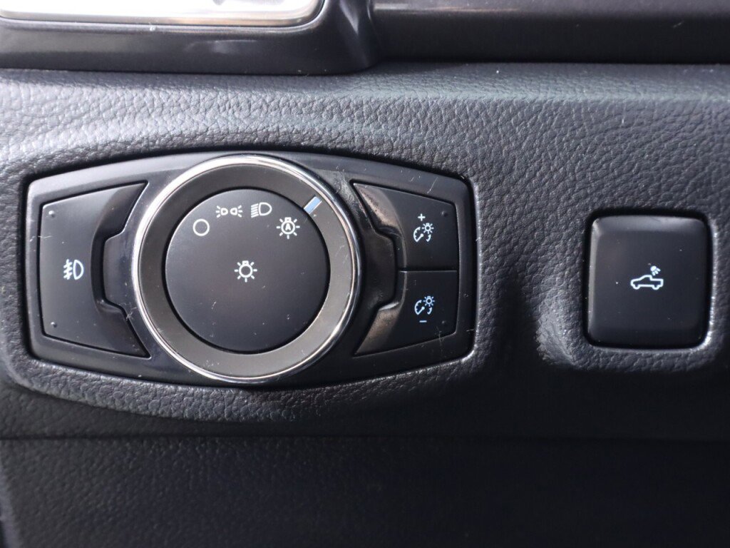 Used 2020 Ford Ranger Lariat w/ Technology Package image 10