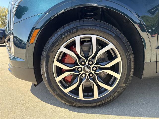 New 2025 Cadillac XT5 Sportv image 22