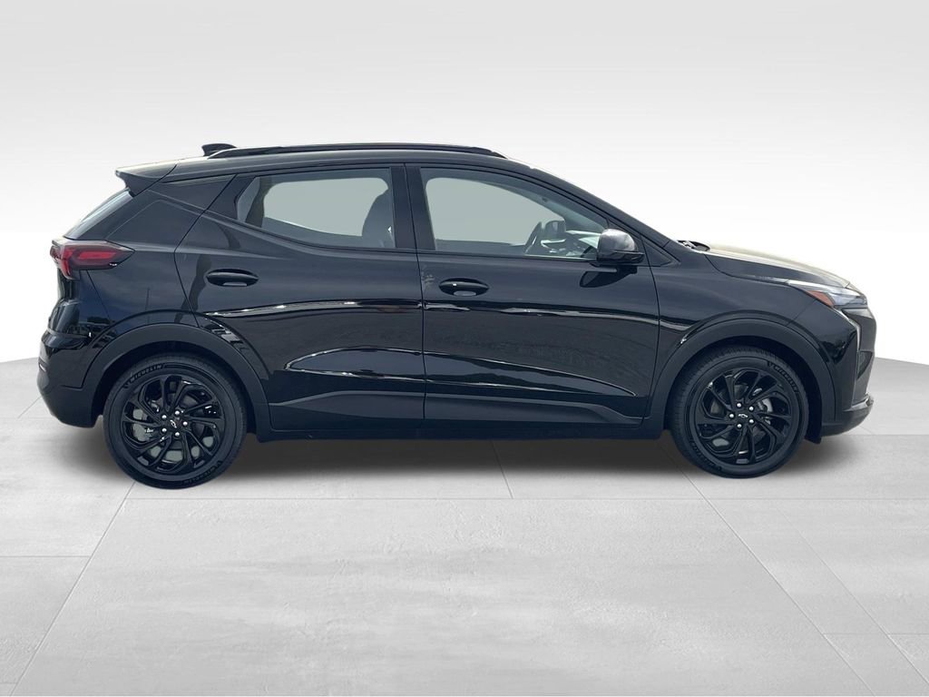 New 2027 Chevrolet Bolt RS w/ Technology Package image 2