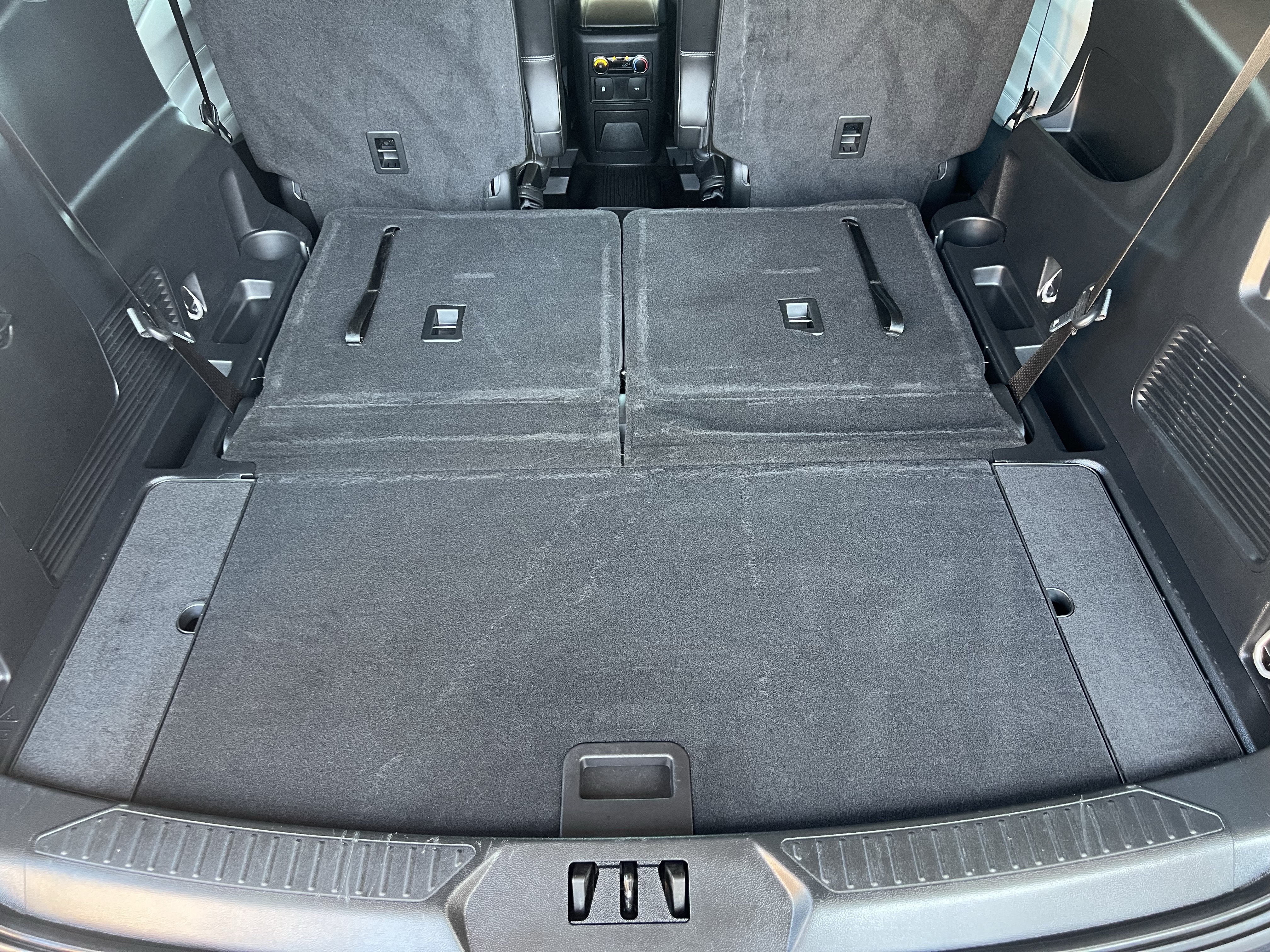 Used 2023 Ford Explorer XLT w/ Equipment Group 202A AWD/4WD image 50