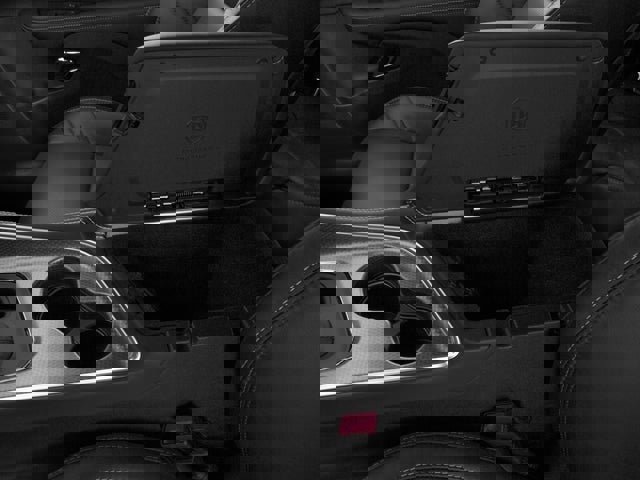 Used 2016 Dodge Challenger SRT Hellcat image 15