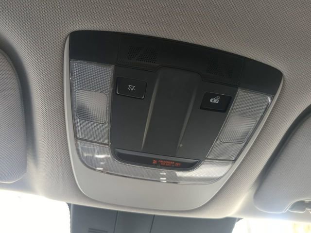 Used 2021 Kia Sorento LX image 22