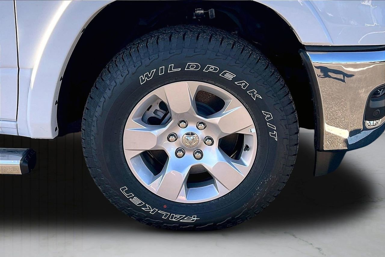 New 2026 RAM 1500 Big Horn AWD/4WD image 33