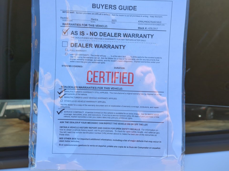 Certified 2025 Hyundai Elantra Sport image 35