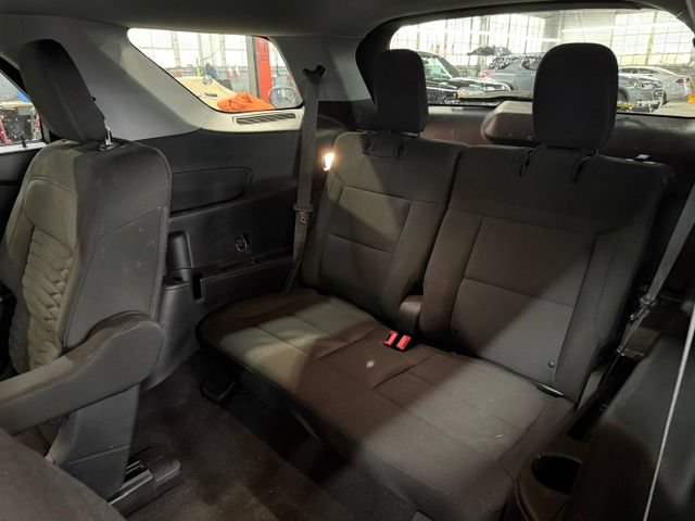 Used 2020 Ford Explorer XLT w/ Comfort Package AWD/4WD image 10