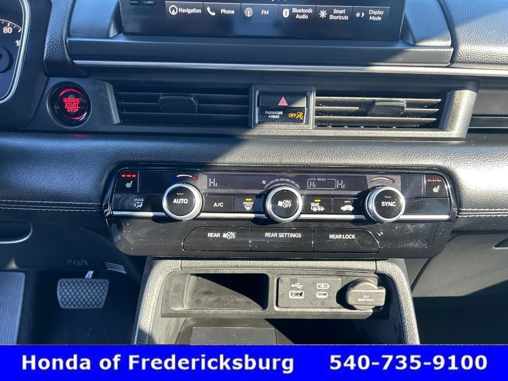 Certified 2025 Honda Pilot Touring image 22