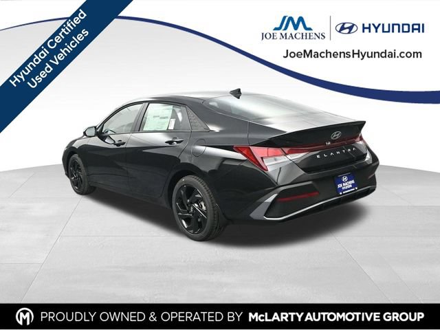 Used 2026 Hyundai Elantra Sport FWD image 7