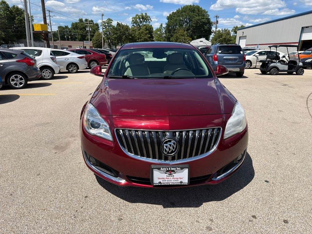 Used 2017 Buick Regal Sport Touring FWD image 3
