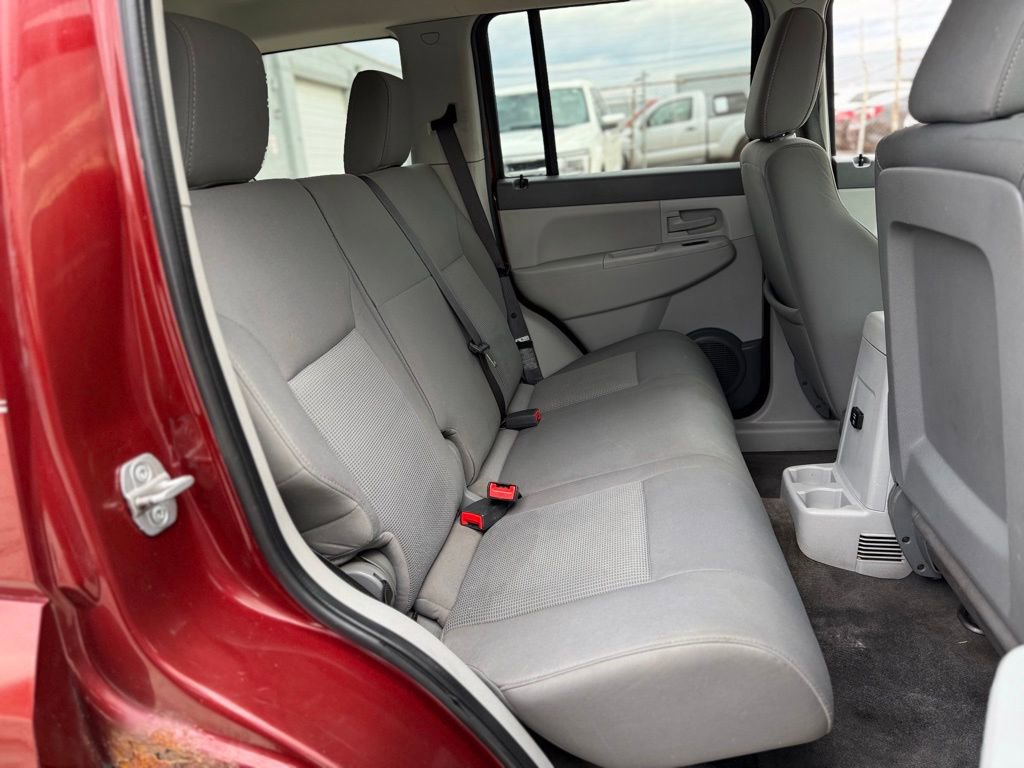 Used 2008 Jeep Liberty Sport w/ Popular Equipment Group AWD/4WD image 21