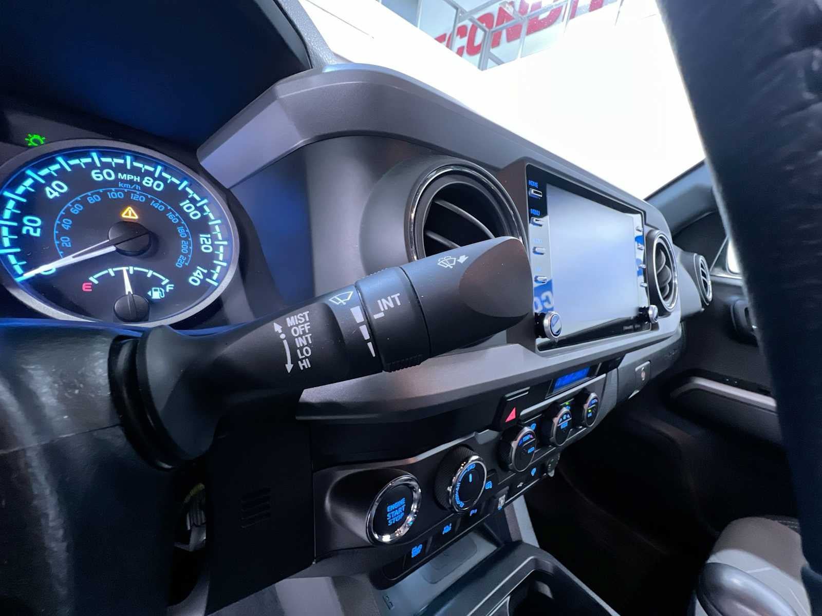 Used 2023 Toyota Tacoma TRD Off-Road w/ Advanced Technology Package AWD/4WD image 19