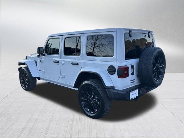Certified 2025 Jeep Wrangler Unlimited Sahara w/ Safety Group image 6