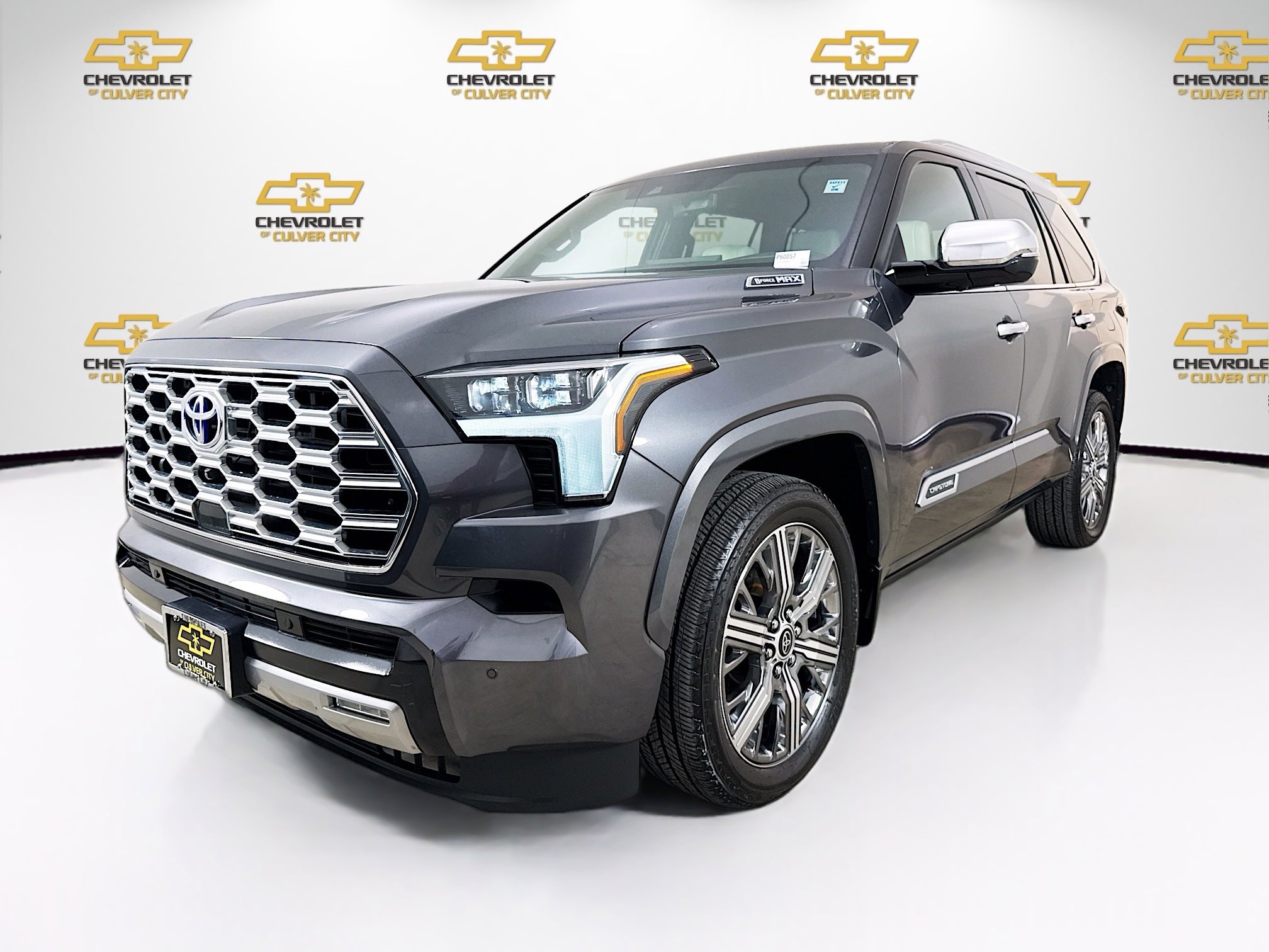 Used 2024 Toyota Sequoia Capstone image 3