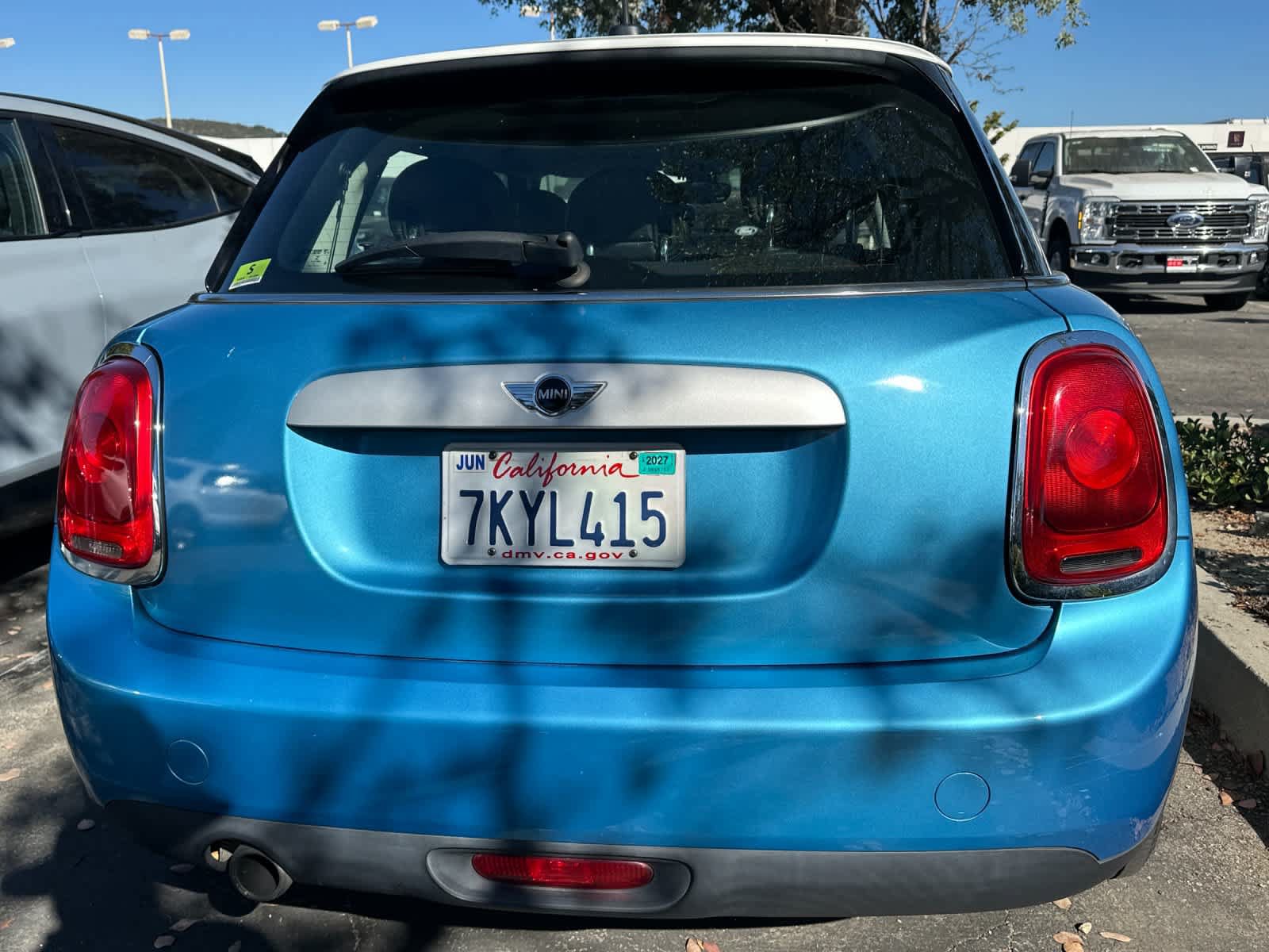 Used 2015 MINI Cooper 4-Door Hardtop FWD image 5