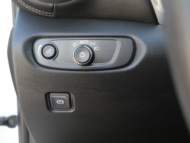 Used 2024 Chevrolet Blazer LT w/ Convenience Package image 17