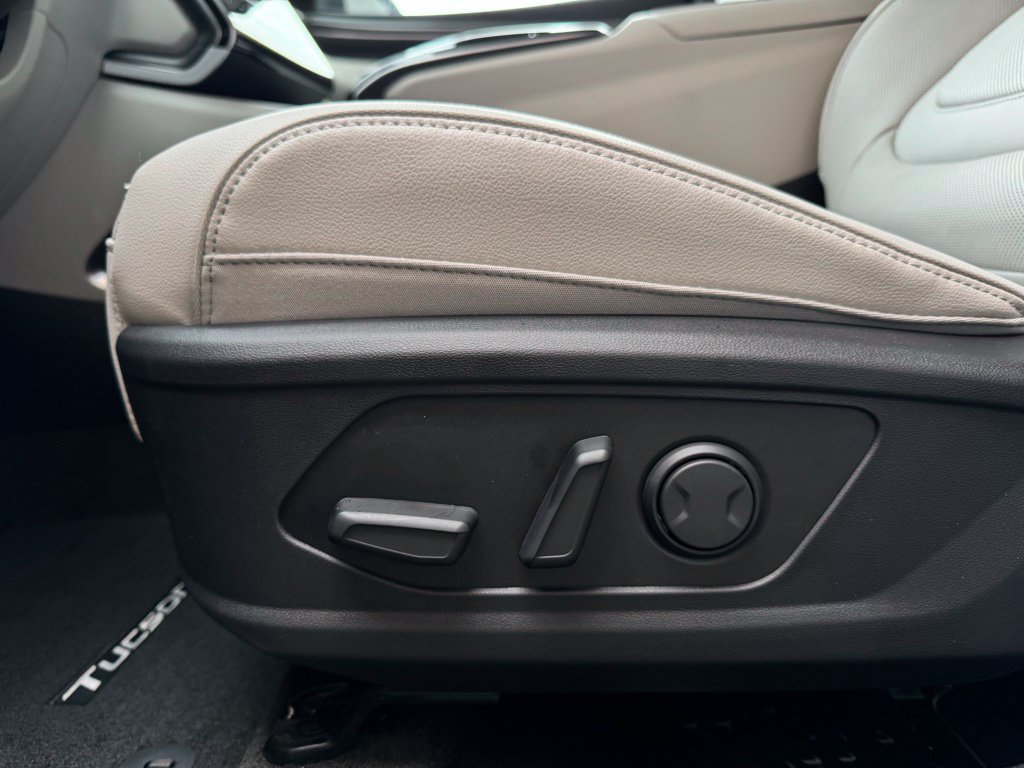 New 2024 Hyundai Tucson Limited AWD/4WD image 9
