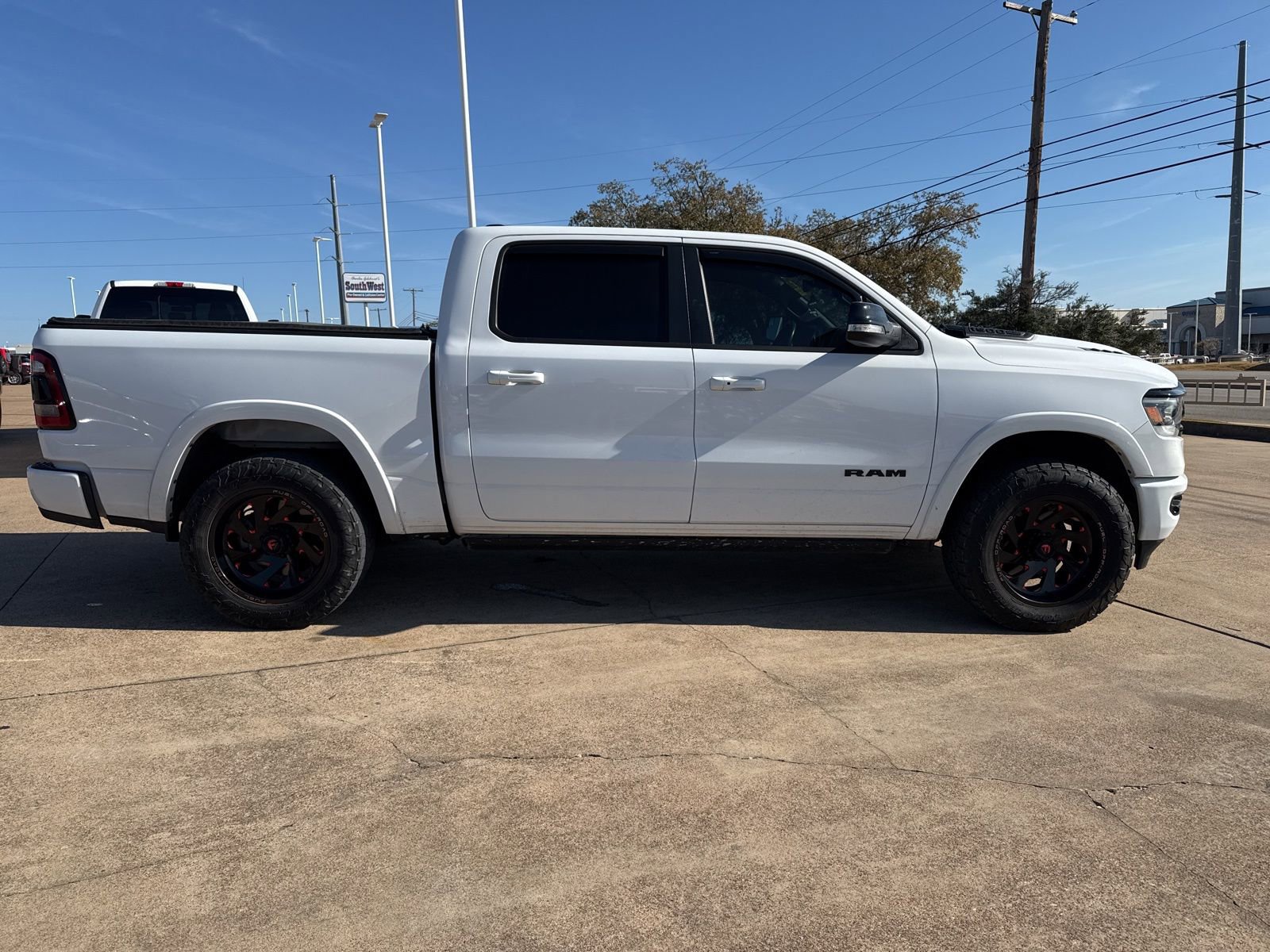 Used 2021 RAM 1500 Laramie image 8