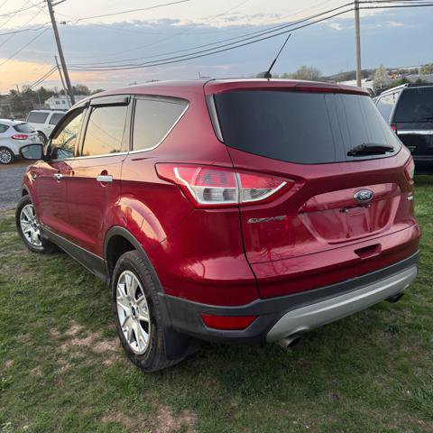 Used 2015 Ford Escape SE image 5