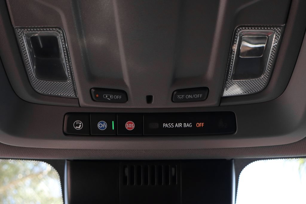 Used 2025 Chevrolet Silverado 1500 LT RWD image 26