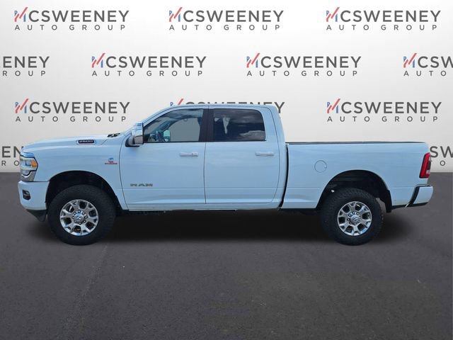 Used 2024 RAM 2500 Laramie AWD/4WD image 2