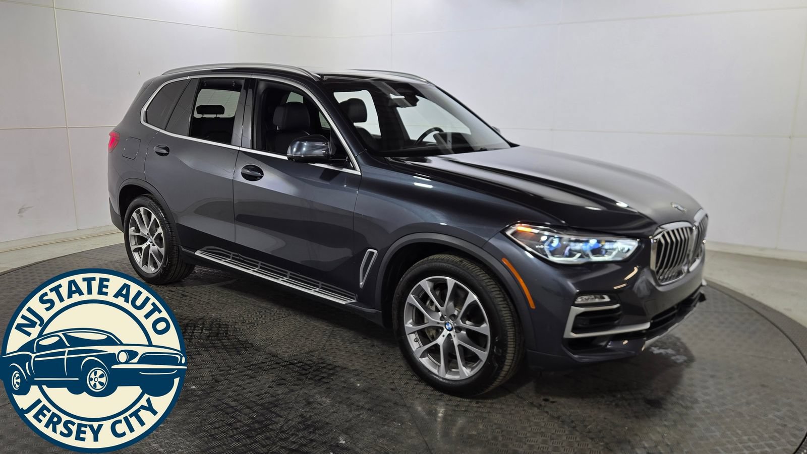 Used 2019 BMW X5 xDrive50i w/ Off-Road Package AWD/4WD image 15