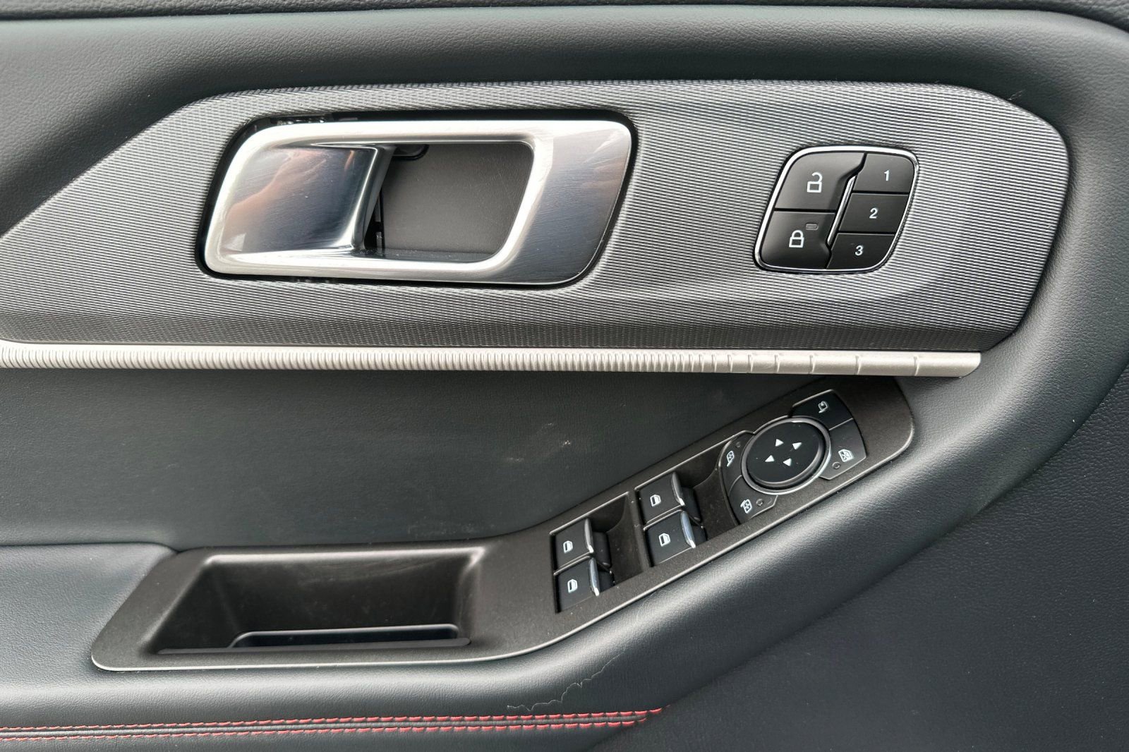 New 2026 Ford Explorer ST image 11