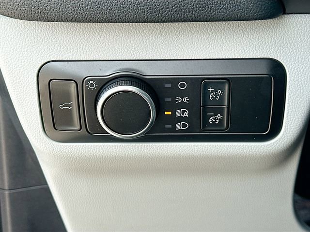 Used 2025 Ford Escape Active image 10