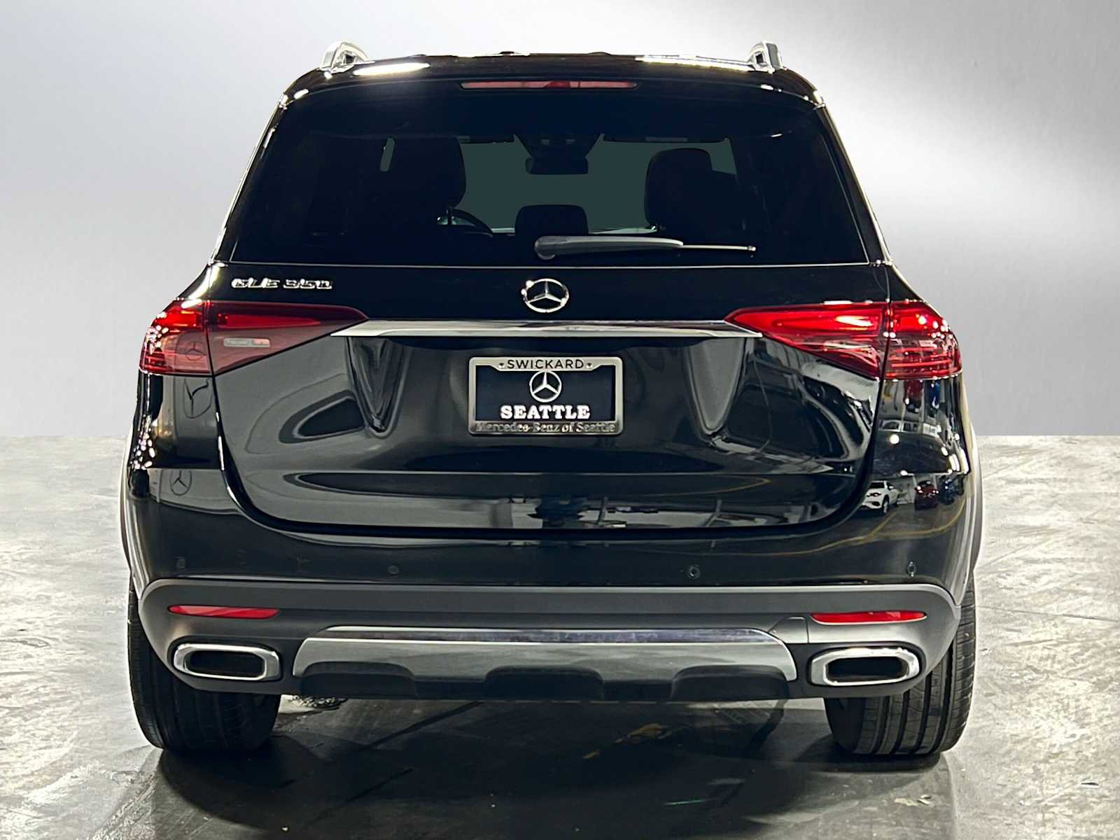 Used 2025 Mercedes-Benz GLE 350 4MATIC image 5