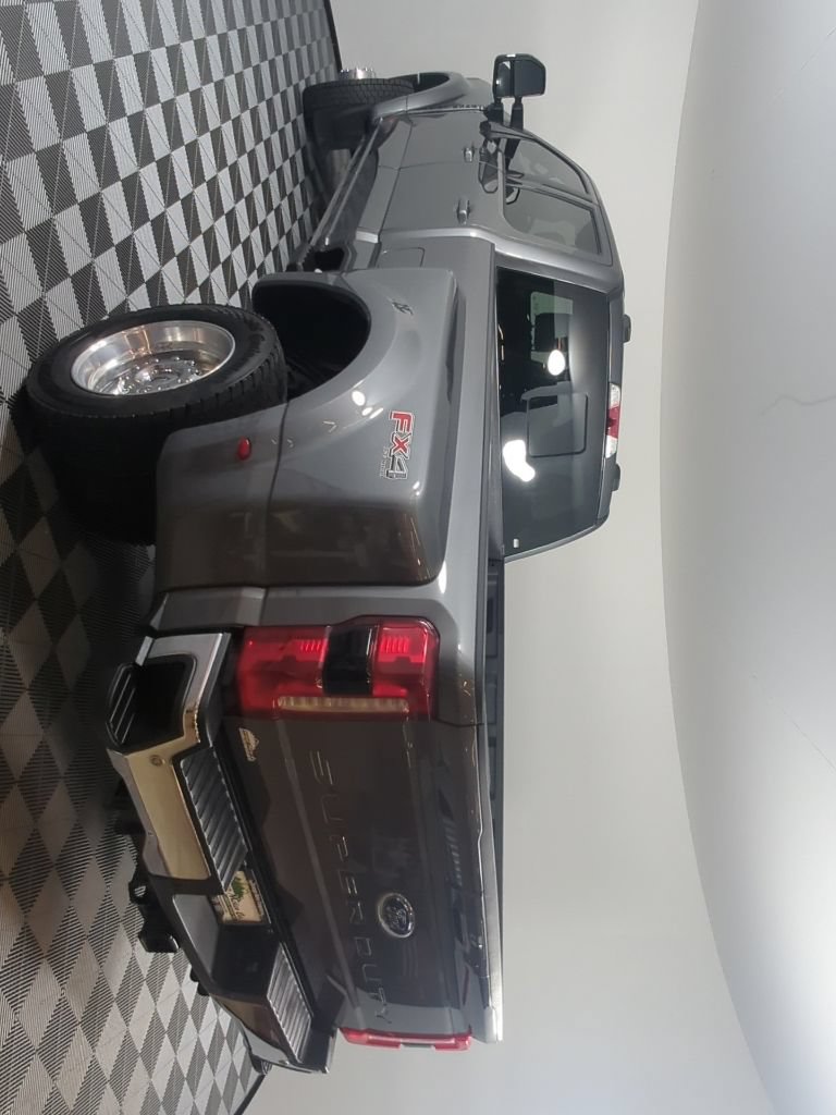 Certified 2025 Ford F450 Lariat w/ Lariat Ultimate Package AWD/4WD image 17
