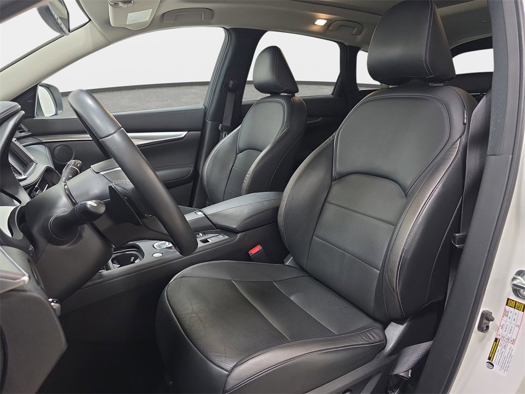 Certified 2022 INFINITI QX50 Luxe image 12