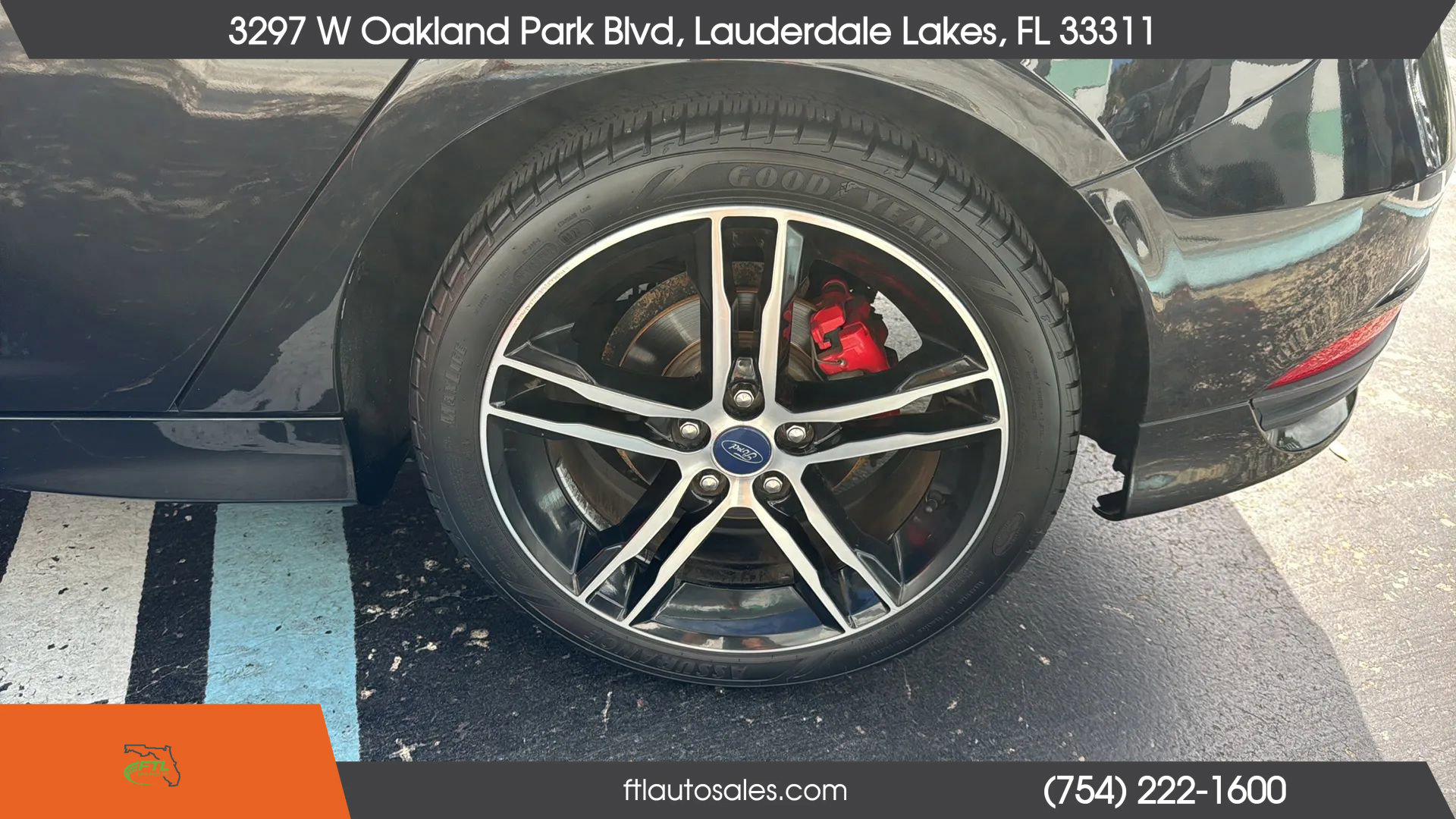 Used 2018 Ford Focus ST image 18