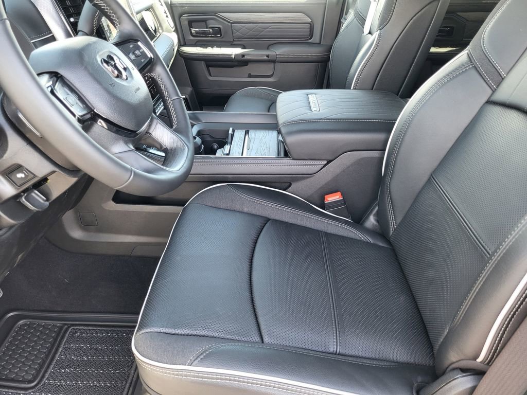 New 2026 RAM 3500 Limited image 12