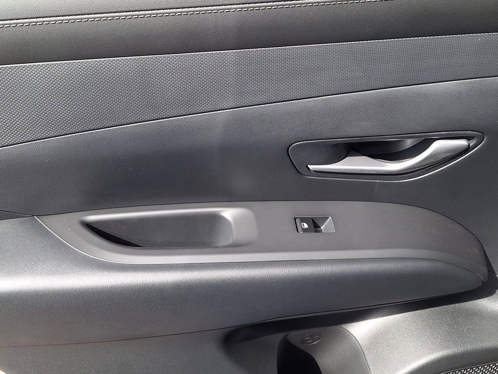 New 2026 Hyundai Tucson SEL image 14