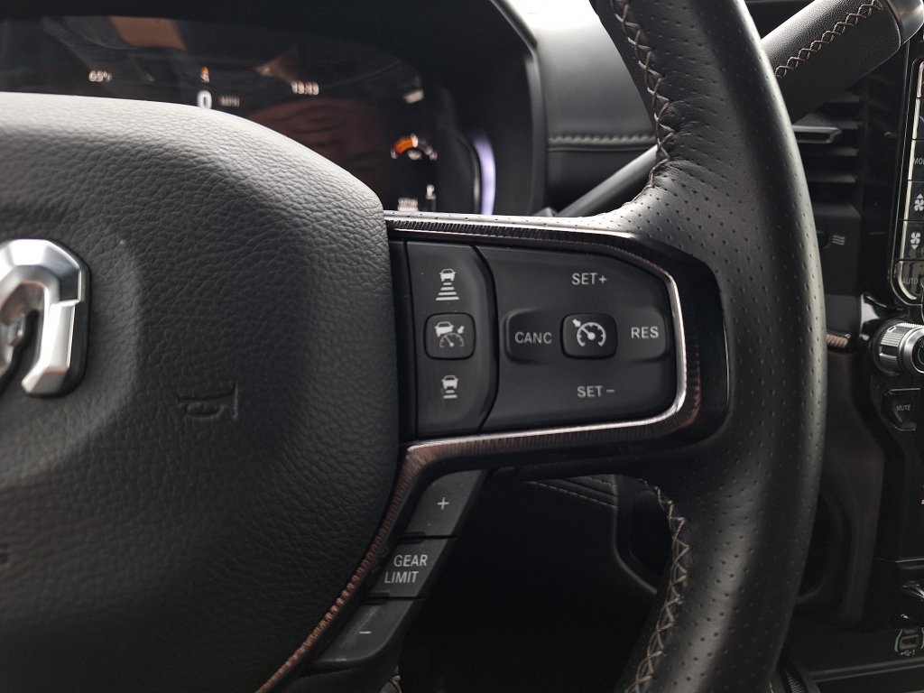Used 2025 RAM 2500 Rebel w/ Rebel Level 2 Equipment Group AWD/4WD image 17
