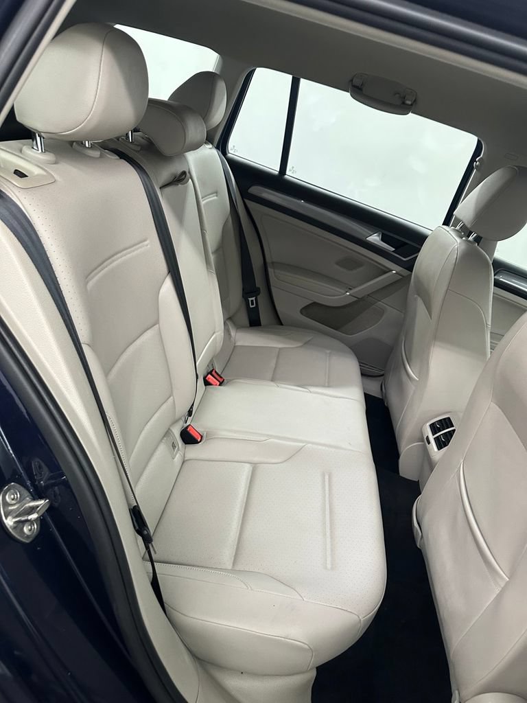 Used 2019 Volkswagen Golf Alltrack S AWD/4WD image 28