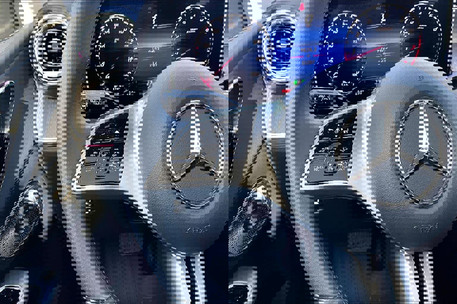 Certified 2023 Mercedes-Benz GLC 300 4MATIC image 25