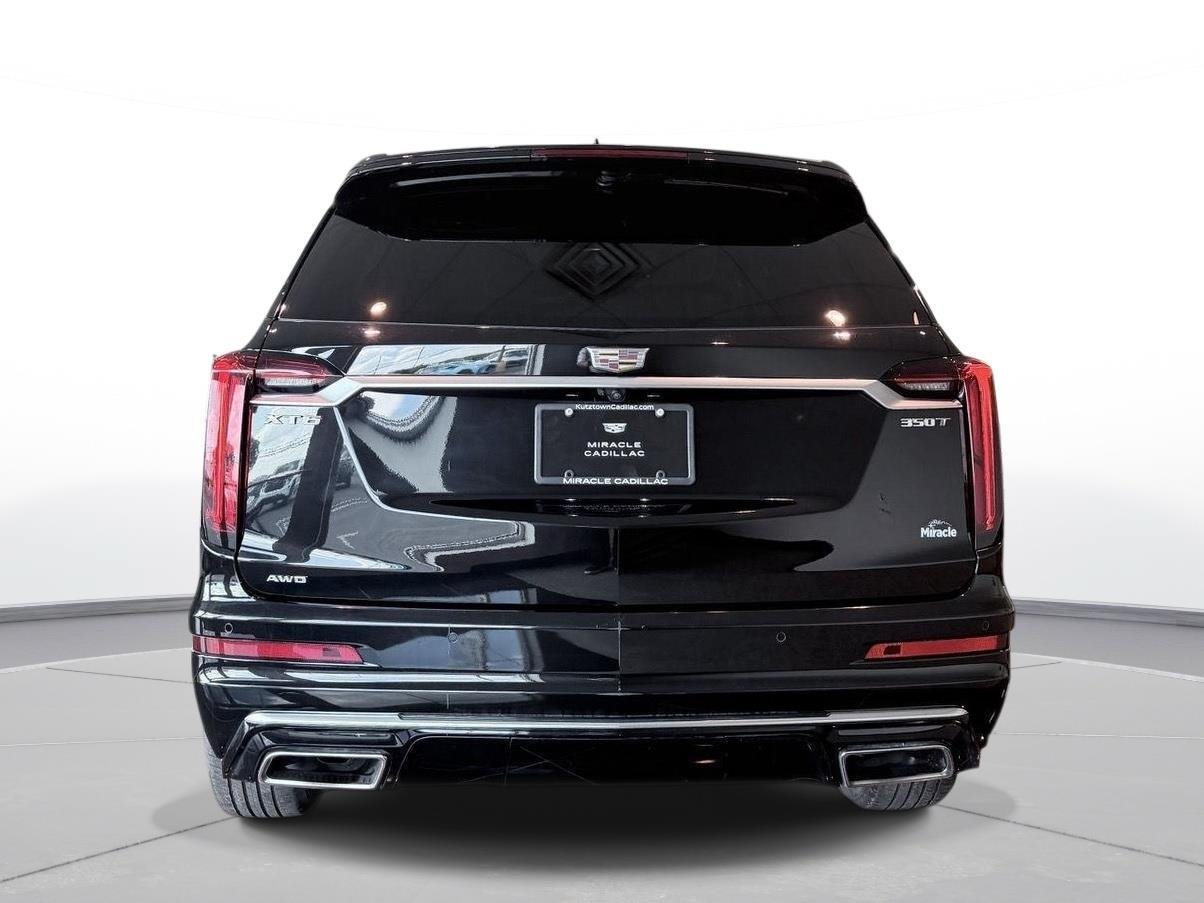 Certified 2024 Cadillac XT6 Luxury w/ LPO, Floor Liner Package AWD/4WD image 17