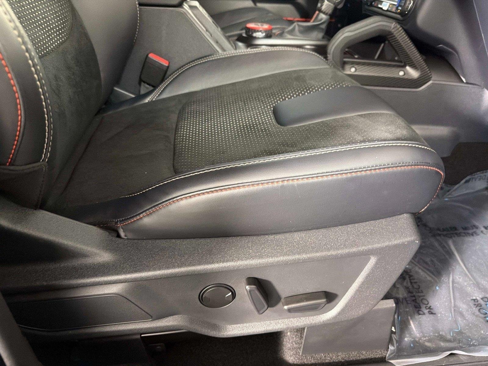 Used 2024 Ford Bronco Raptor w/ Interior Carbon Fiber Pack 6 AWD/4WD image 24
