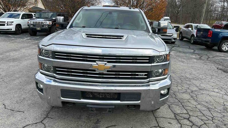 Used 2018 Chevrolet Silverado 3500 LTZ w/ Duramax Plus Package AWD/4WD image 3