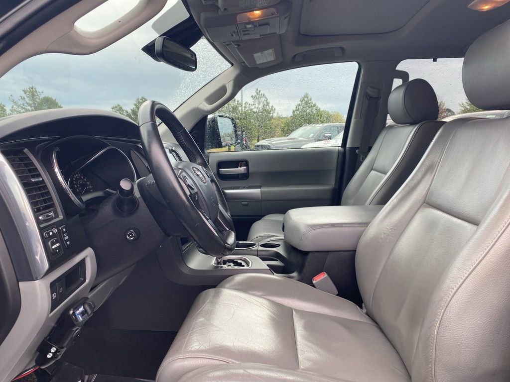 Used 2020 Toyota Sequoia Limited w/ Safety & Convenience Package image 11