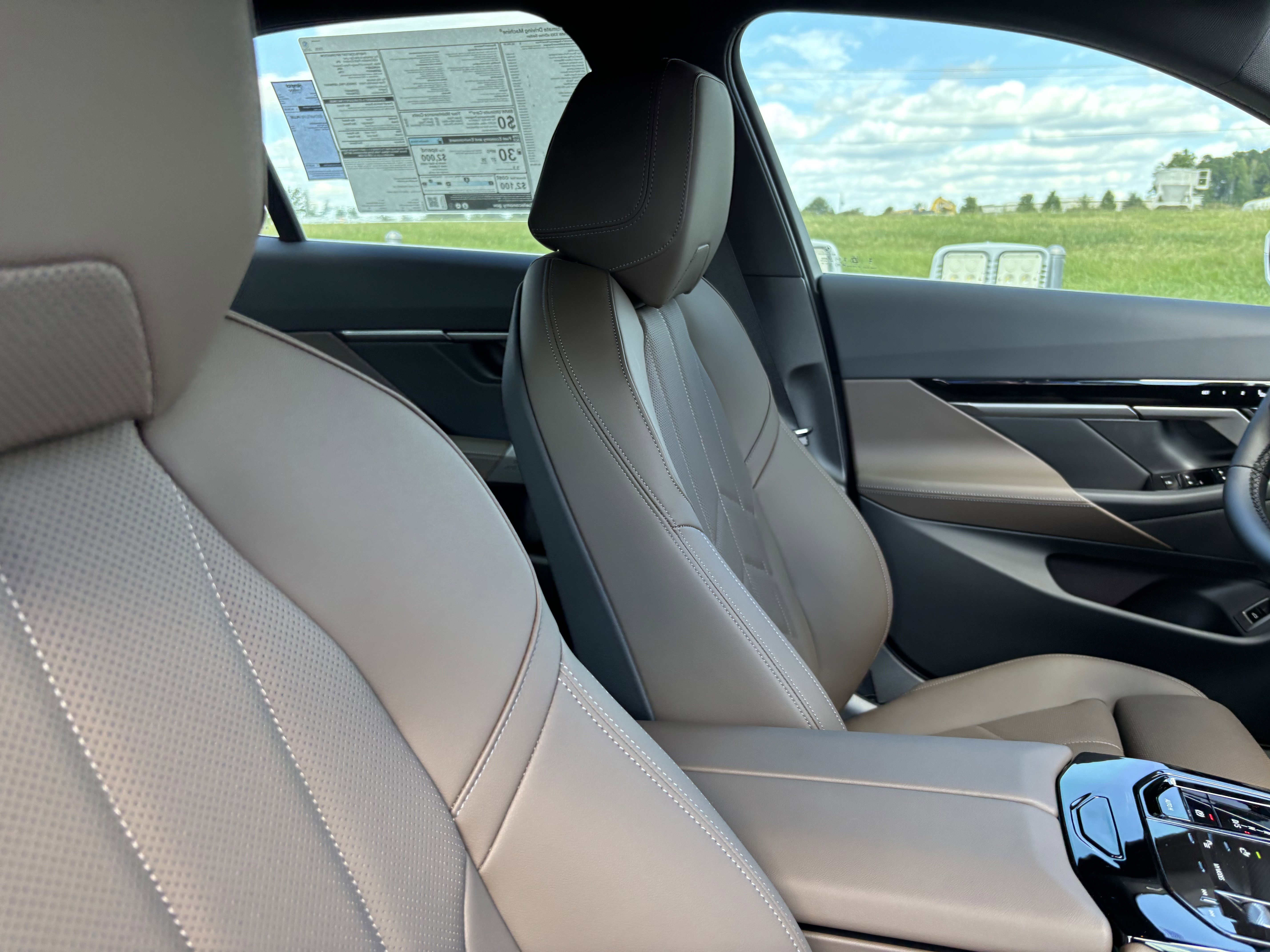 Used 2026 BMW 530i xDrive image 21