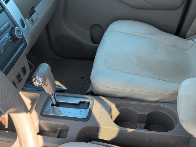 Used 2012 Nissan Frontier SV AWD/4WD image 20